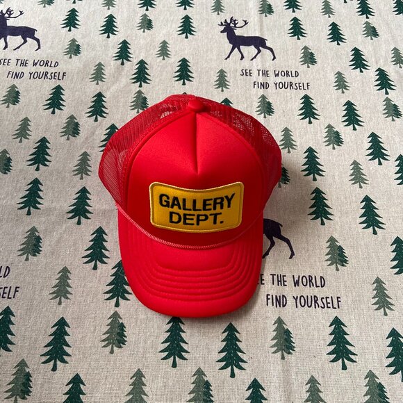 Gallery Dept Red Soft Top Cotton Trucker Baseball Cap - Picture 1 of 5